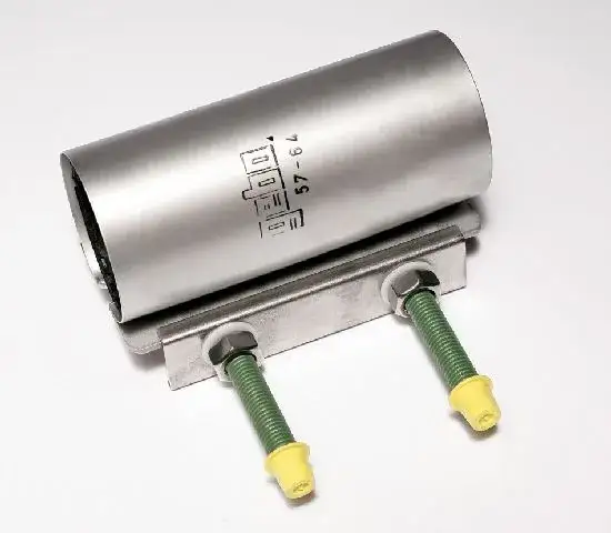 Jak zakleić dziurę w rurze od wody i uniknąć kosztownych napraw