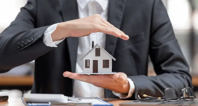 Czy warto ubezpieczyć mieszkanie w bloku? Ochrona przed stratami finansowymi