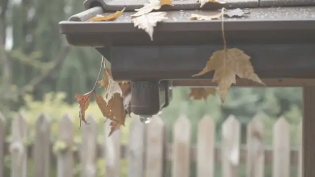 Jakie rynny do altany wybrać, by uniknąć problemów z wodą?