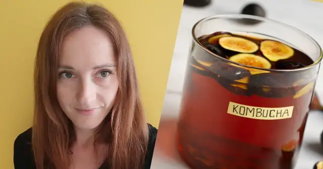 Kobieta i szklanka z kombuchą z figami.