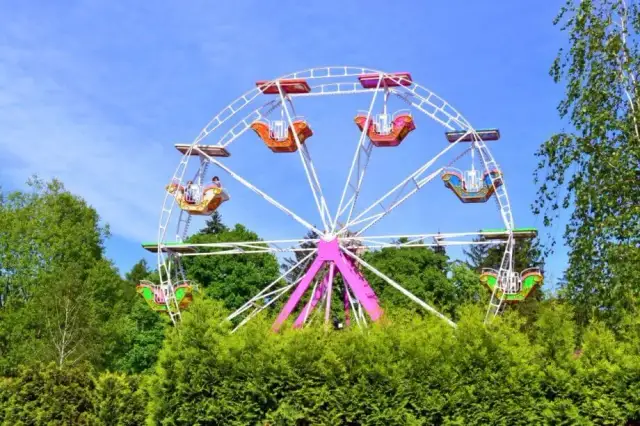 Zatorland i Energylandia: Dwa różne parki rozrywki w Zatorze