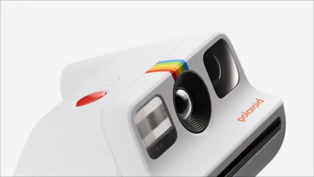 Ile kosztuje aparat Polaroid? Ceny i porównanie modeli w sklepach