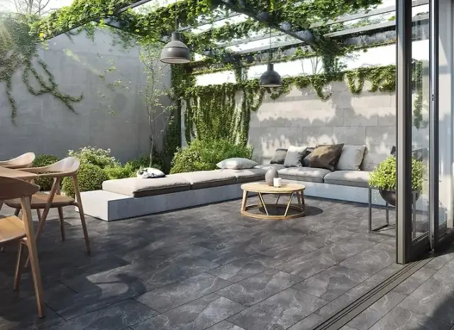 Taras: Duże czy małe płytki? Porównanie, które rozwieje wątpliwości