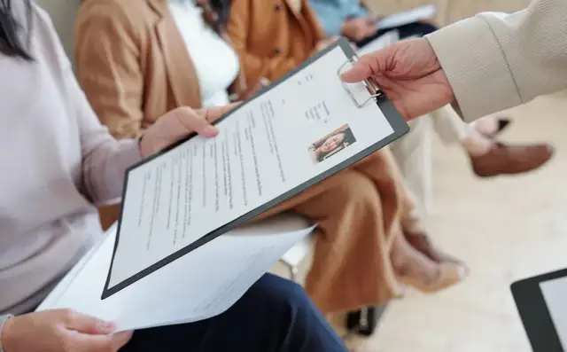 Jak zrobić CV w PowerPoint, aby wyróżnić się na rynku pracy