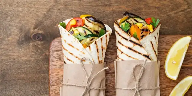 Ile kalorii ma kebab wegetariański? Zaskakujące wartości odżywcze