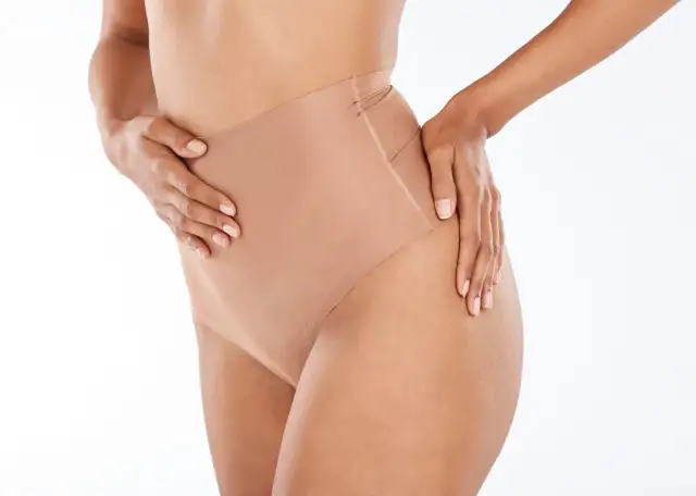 Bielizna wyszczuplająca: Jak wybrać idealny model? Przewodnik