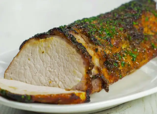 Przyprawy do schabu: jak zrobić go soczystym i aromatycznym?