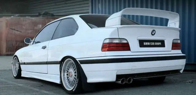 BMW E36 LTW spoiler - popraw wydajność i styl swojego auta