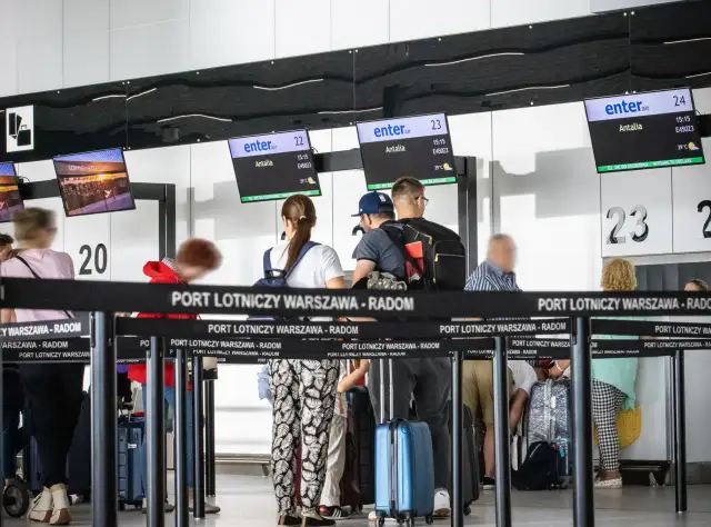 Gdzie polecisz z Radomia? Pełna lista kierunków i nowości