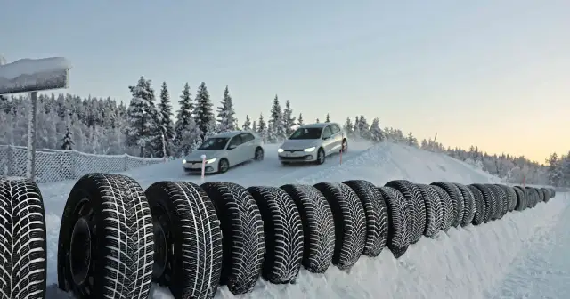 Opony zimowe: Jak wybrać najlepsze? Poradnik 2024/2025