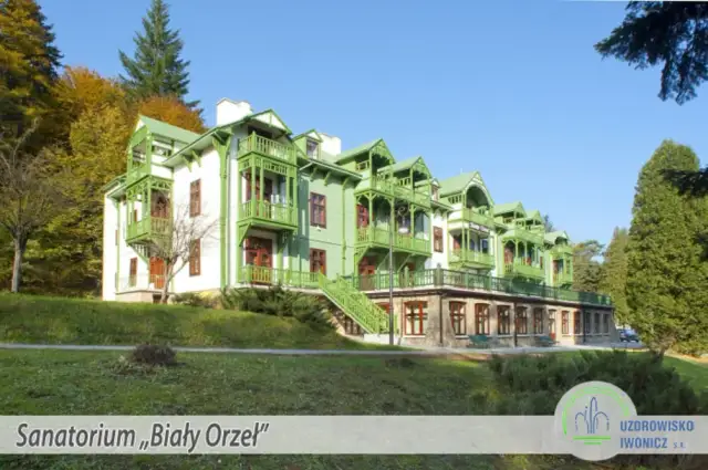 Iwonicz-Zdrój sanatorium: NFZ czy prywatnie? Poradnik seniora