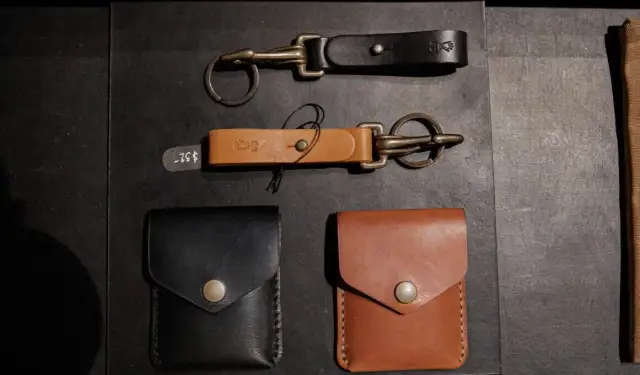 Pomysły na skórzaną rocznicę ślubu, które zaskoczą twoją drugą połówkę