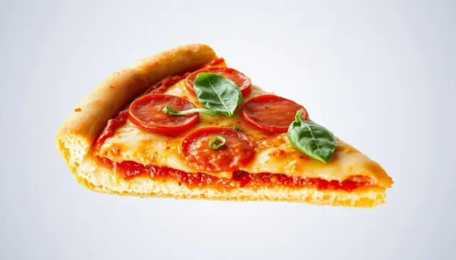 Kalorie w pizzy: Ile kcal ma kawałek? Sprawdź popularne rodzaje