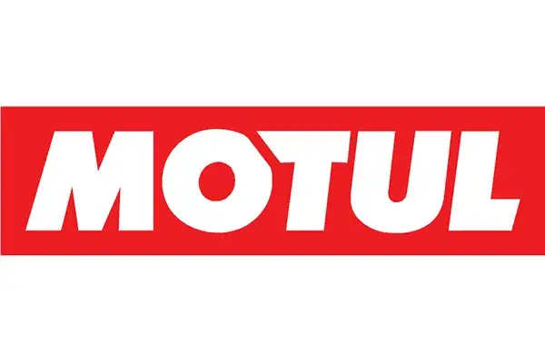 Motul 8100 X-Clean - najlepszy wybór dla Twojego silnika i emisji