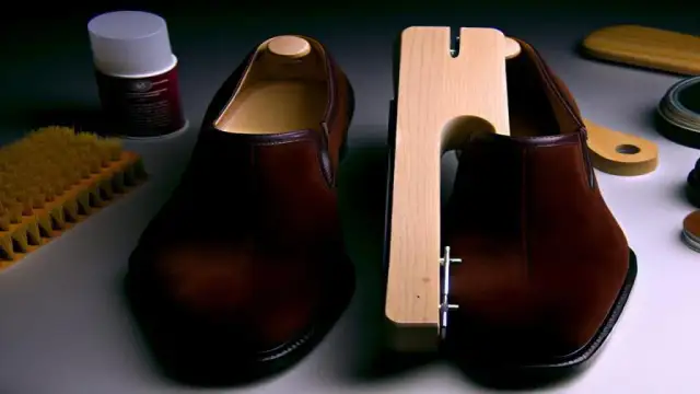 Jak rozciągnąć buty z zamszu: 5 skutecznych metod bez uszkodzeń