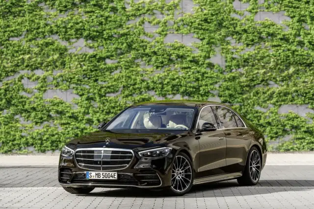Mercedes Klasy S - Luksus, innowacje, używane - Czy to dla Ciebie?