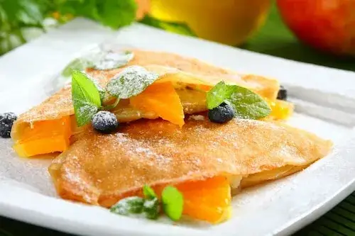 Przepis na ciasto na naleśniki słodkie – idealne na każdą okazję