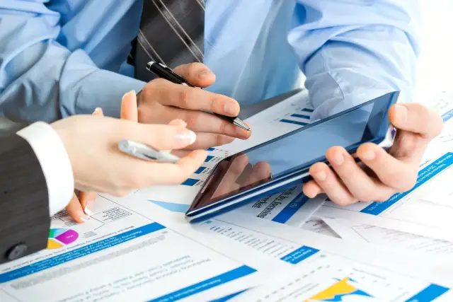 Jak zamknąć konto rozliczenie zakupu i uniknąć błędów w księgowości