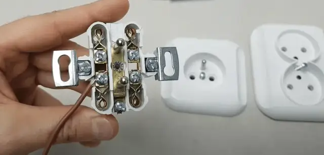 Jak bezpiecznie podłączyć gniazdko elektryczne podwójne i uniknąć błędów