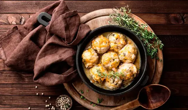 Deliciosas albóndigas de merluza y gambas: receta fácil y rápida
