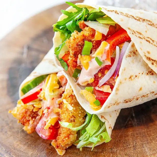 Najlepsze sosy do tortilli z kurczakiem – proste przepisy i porady smakowe