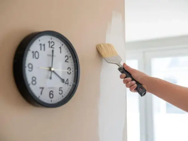 Ile czasu schnie gips? Poznaj czynniki wpływające na czas schnięcia