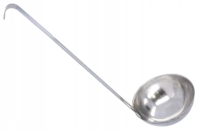 Ile ml ma chochla do zupy? Odkryj idealną pojemność dla każdej zupy