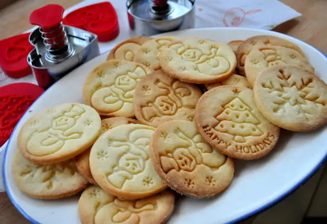 Jak stemplować ciastka? Wzory, które nie znikają!