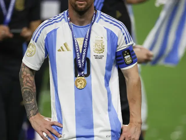 Ile pucharów ma Messi? Zaskakująca liczba trofeów w karierze