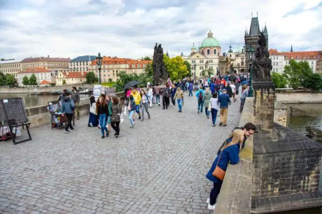 Praga: Nocleg od 80 zł! Jak tanio spać w stolicy Czech?