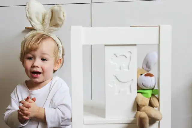 Jak robić zdjęcia co miesiąc dziecka - kreatywne pomysły i porady