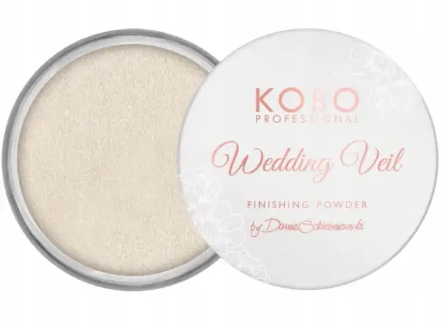 Kobo puder rozświetlający – naturalny blask bez obciążenia skóry