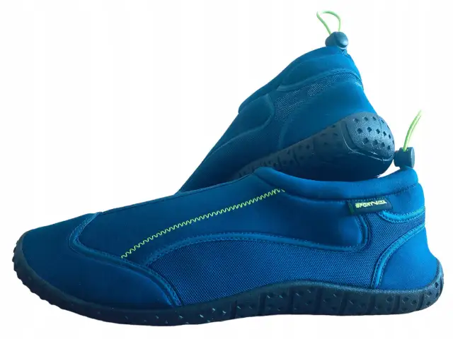 Buty do wody Decathlon: Aquashoes wybierz idealne i chroń stopy!