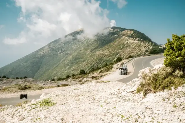 Albania bezpieczna? Prawda o drogach, zdrowiu i przestępczości