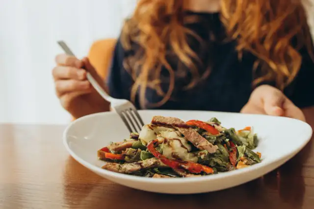 Brak oregano? Oto 7 zamienników, które uratują Twój obiad!