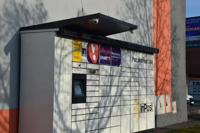 Paczkomat działa bez prądu! Jak to możliwe? InPost wyjaśnia