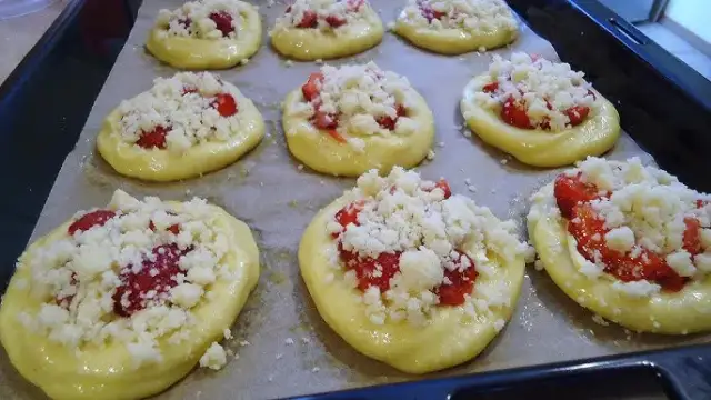 Przepis na ciasto drożdżowe z Celiko – łatwe i smaczne wypieki