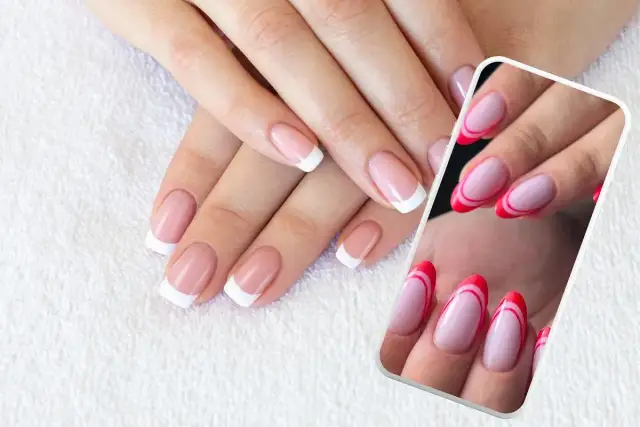 Dłonie z klasycznym french manicure i odważnym odwróconym frenchem w intensywnym różu.