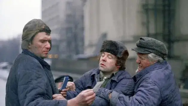 Współczesne filmy o PRL, które zmieniają spojrzenie na historię