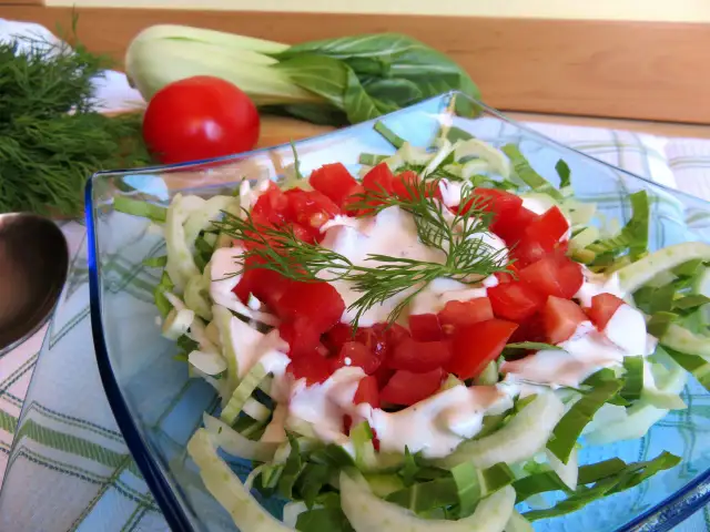 Surówka z pak choi - pyszna sałatka z kapusty pak choi