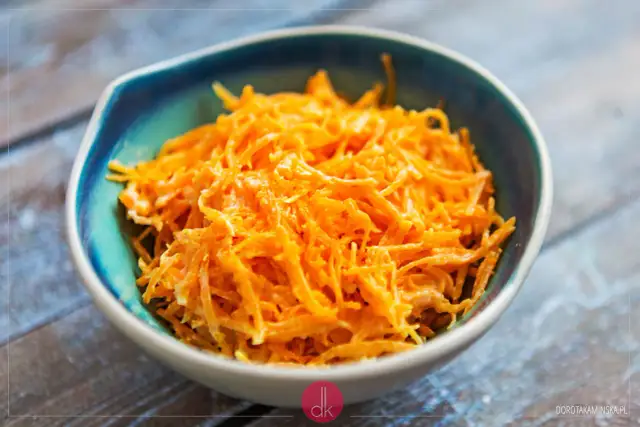 Surówka z marchewki jak z restauracji? Odkryj sekretny smak!
