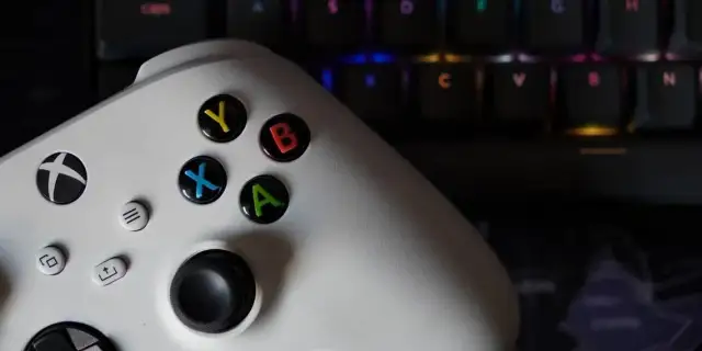 Jak podłączyć pada od Xbox do komputera - proste metody i porady