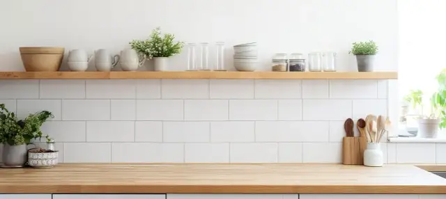 Jakie kafelki do białej kuchni wybrać, aby uniknąć błędów?