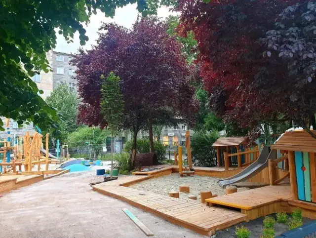 Czy można już na plac zabaw? Sprawdź status nowego placu w Warszawie