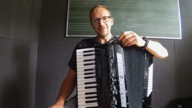 Ile trwa nauka gry na akordeonie? Odkryj prawdziwe czasy nauki