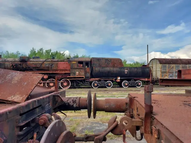 Skansen kolejowy w Pyskowicach: Odkryj fascynującą historię i eksponaty