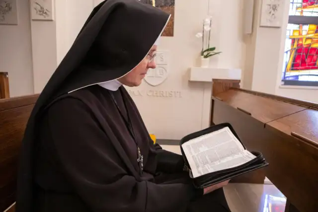 Co święty Benedykt nazywa wrogiem duszy i jak unikać lenistwa