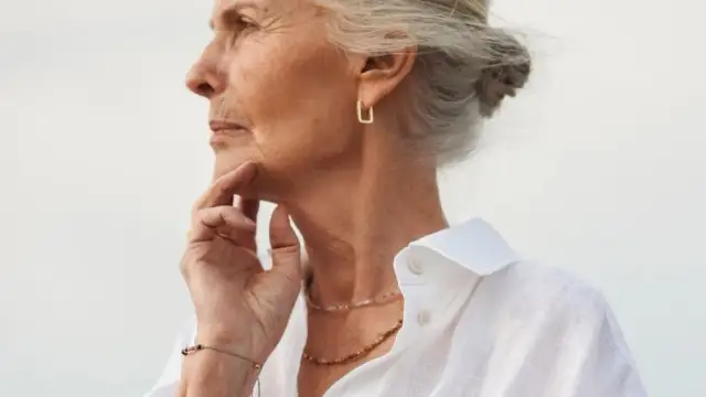 Jak nosić biżuterię, aby uniknąć modowych wpadek i wyglądać świetnie