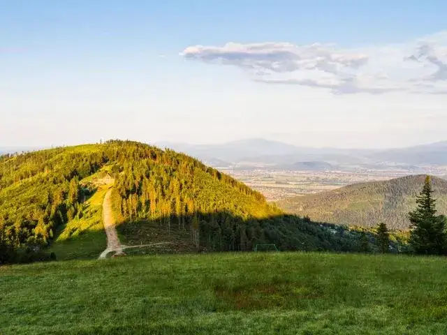 Beskid Śląski: Odkryj najpiękniejsze miejsca i zaplanuj idealną podróż