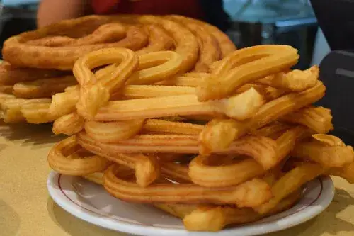Encuentra el Mejor Chocolate con Churros Cerca de Ti: Guía Experta